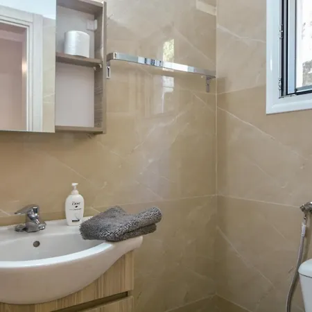 Holiday home Deja Blue Beach House Kato Spilaion